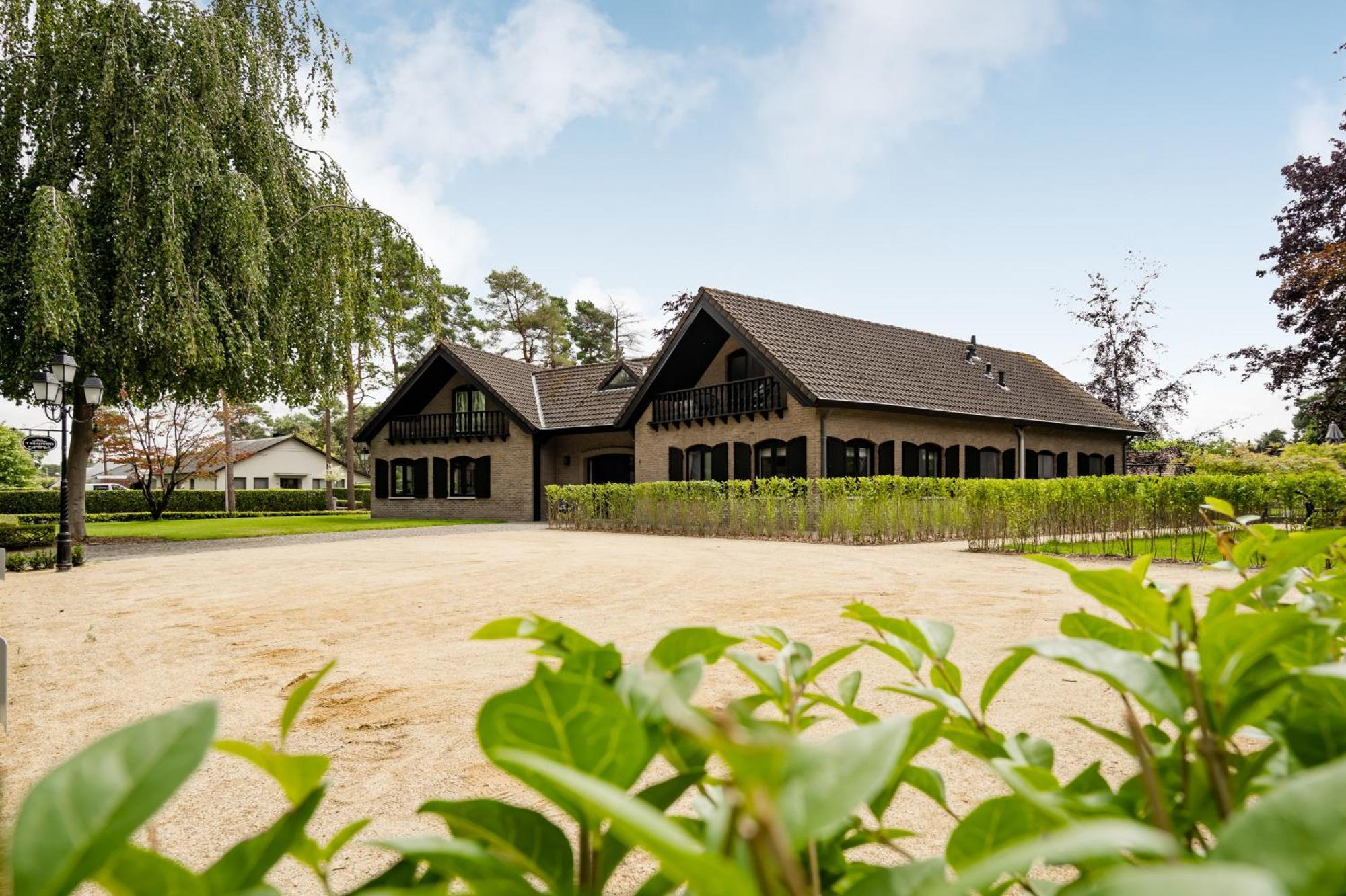Hotel 'T Wilgenhuys Lommel Exterior foto